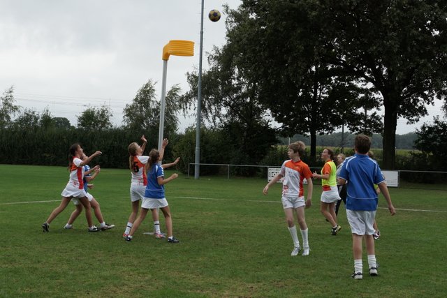 Korfbal C2  14 september-010.JPG